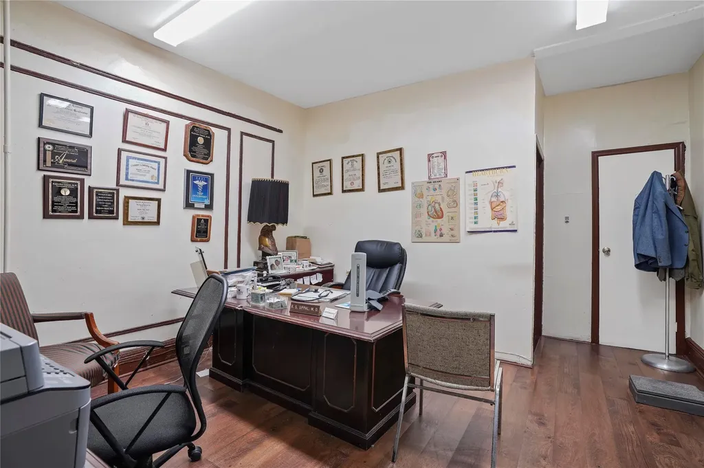 1670 Putnam Avenue Ridgewood NY 11385