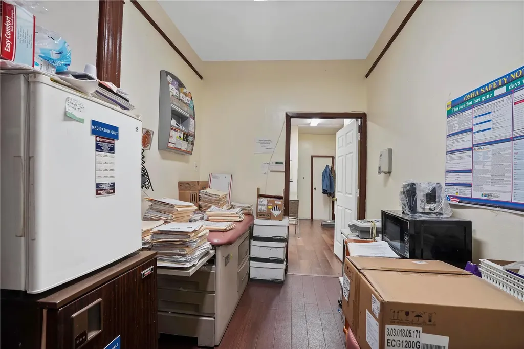 1670 Putnam Avenue Ridgewood NY 11385