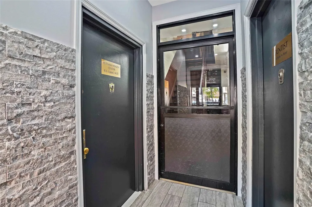 1670 Putnam Avenue Ridgewood NY 11385