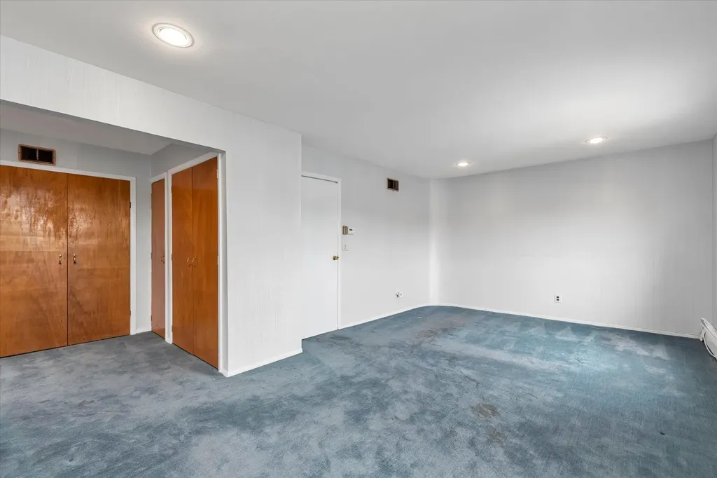 2917 Frankel Boulevard Merrick NY 11566