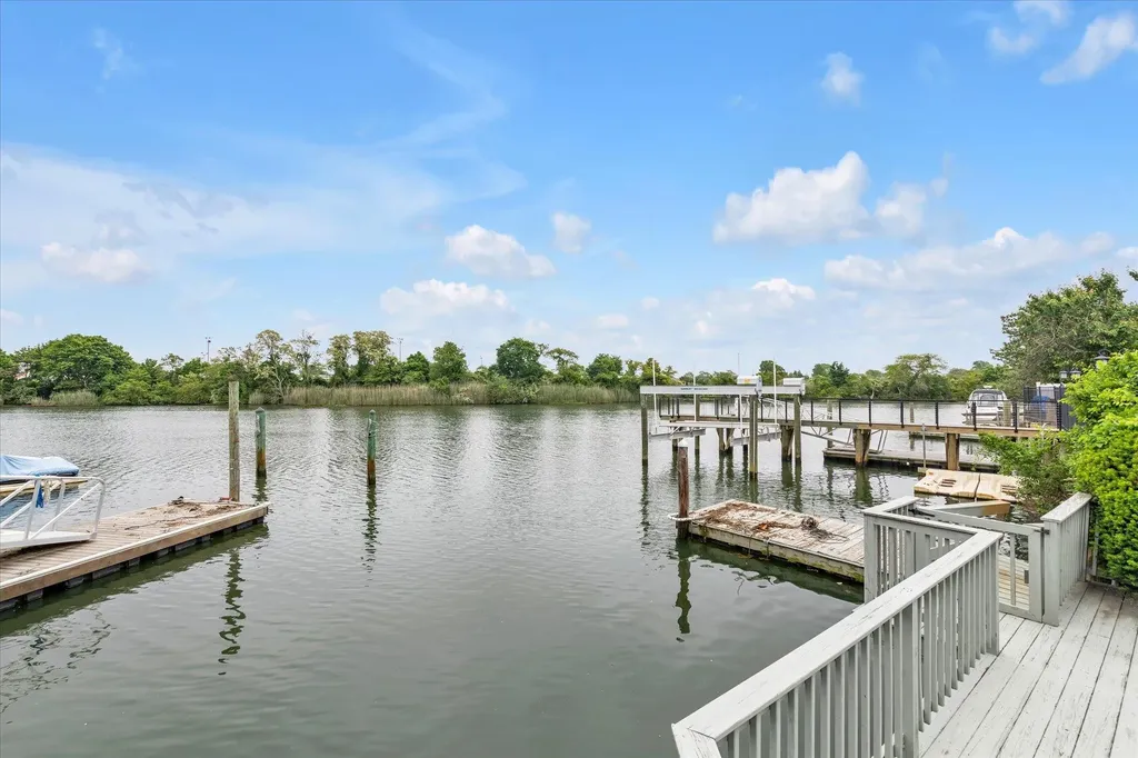 2917 Frankel Boulevard Merrick NY 11566