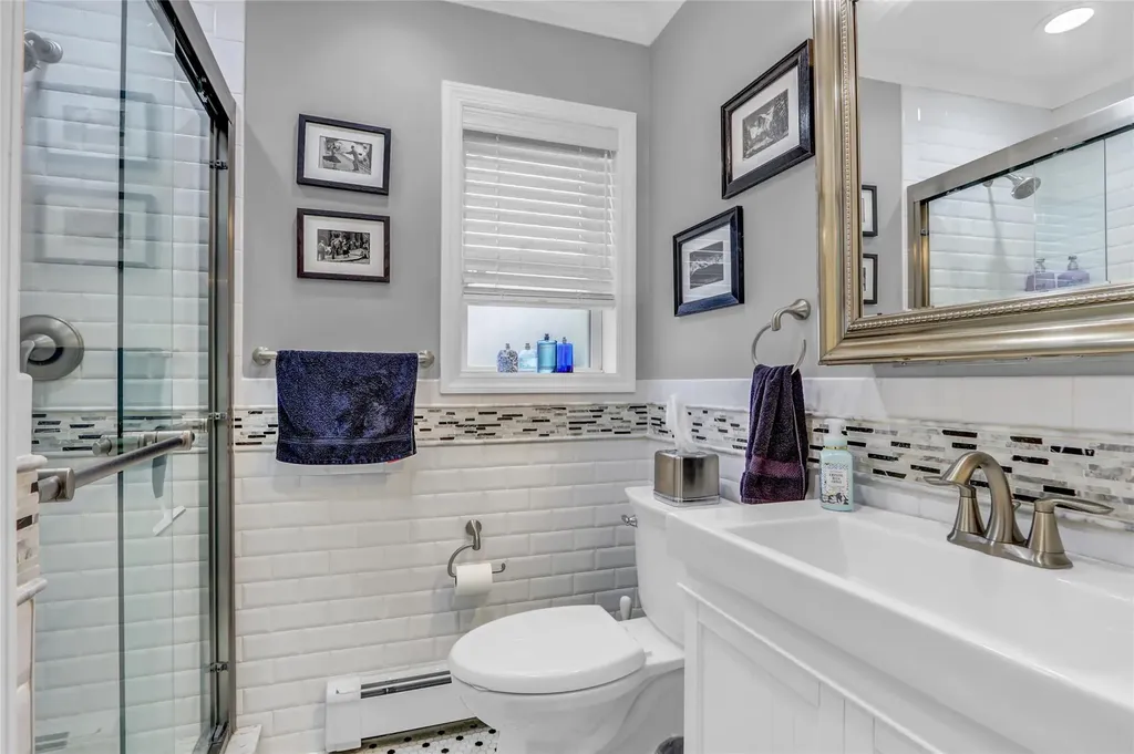 3236 Waterbury Drive Wantagh NY 11793