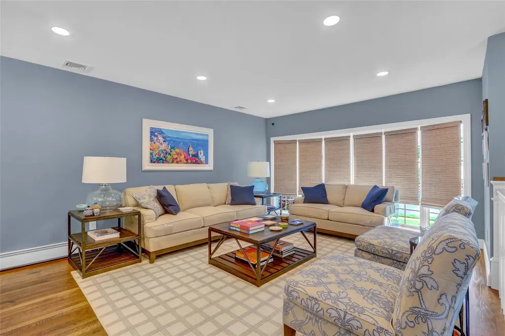 3236 Waterbury Drive Wantagh NY 11793