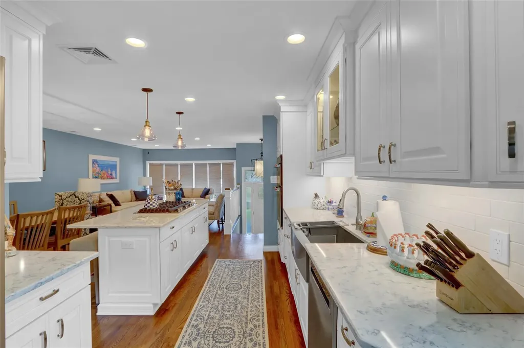 3236 Waterbury Drive Wantagh NY 11793