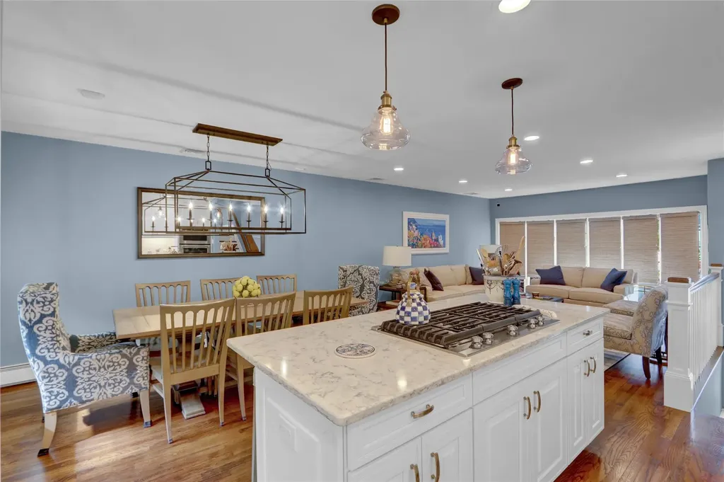 3236 Waterbury Drive Wantagh NY 11793
