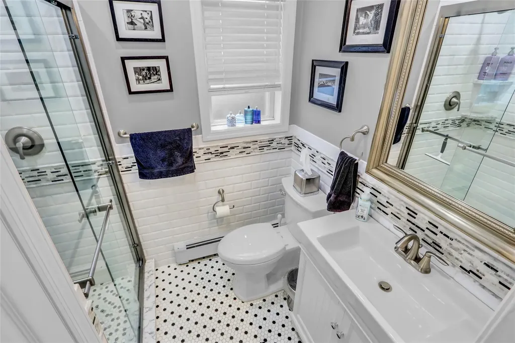 3236 Waterbury Drive Wantagh NY 11793