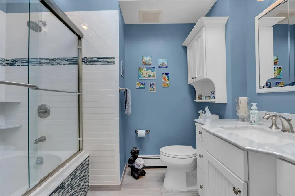 3236 Waterbury Drive Wantagh NY 11793