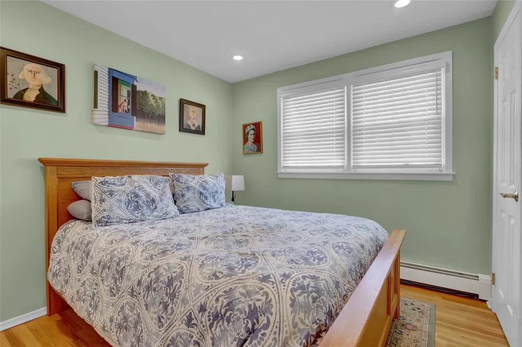 3236 Waterbury Drive Wantagh NY 11793