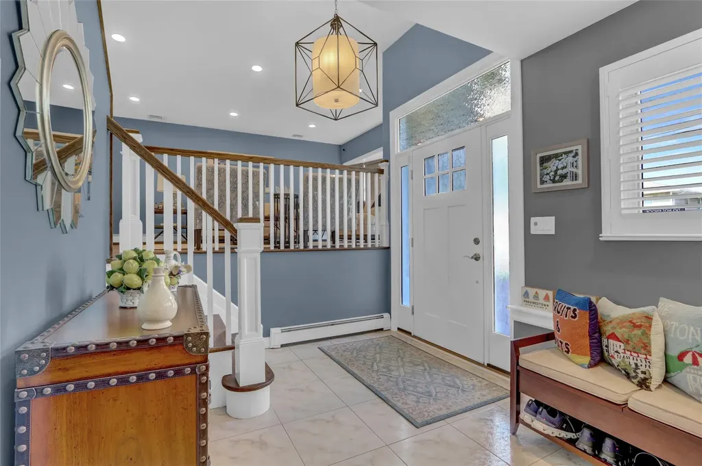 3236 Waterbury Drive Wantagh NY 11793