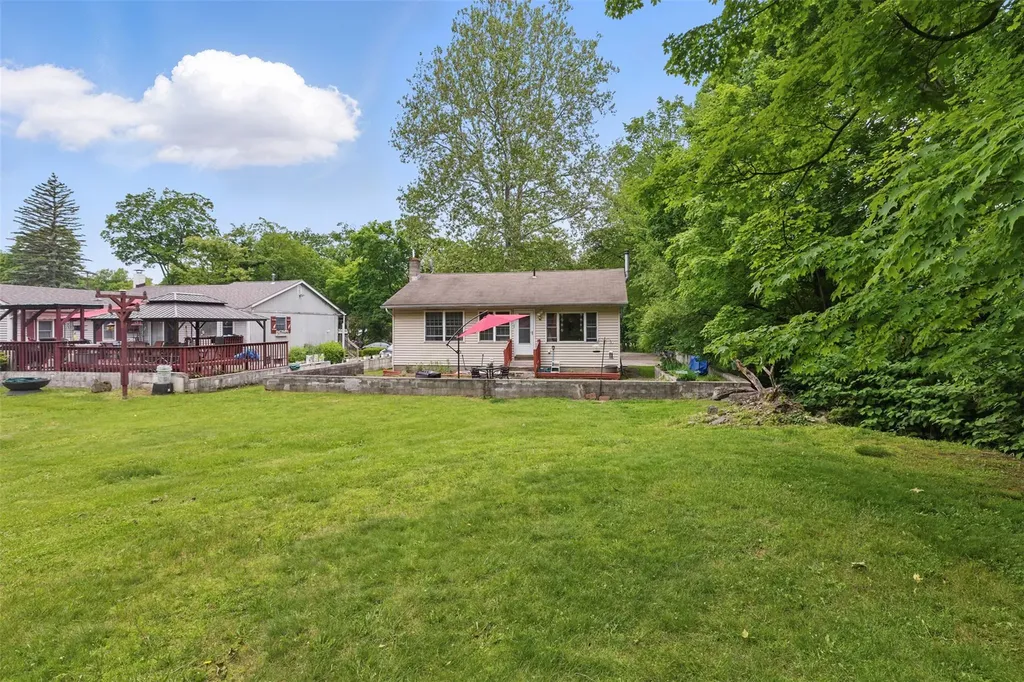 27 Revere Road Monroe NY 10950