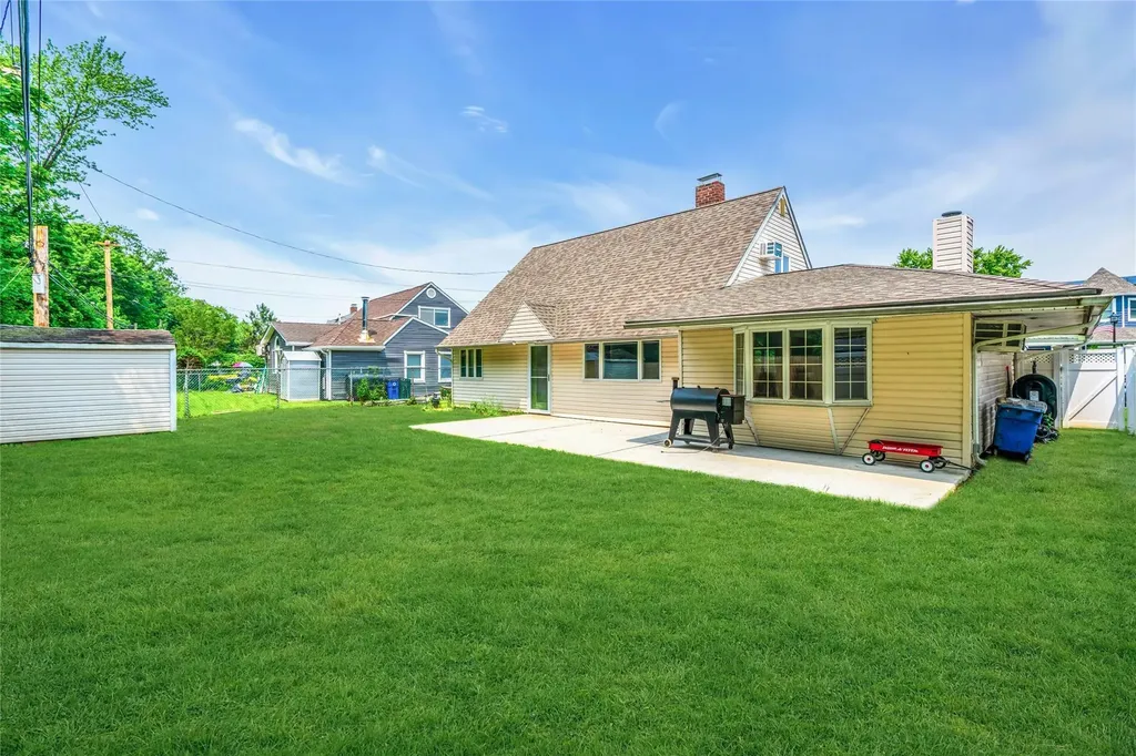 246 Willowood Drive Wantagh NY 11793