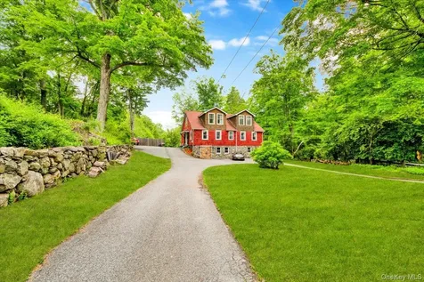 161 Goldens Bridge Road Katonah NY 10536