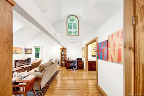 161 Goldens Bridge Road Katonah NY 10536