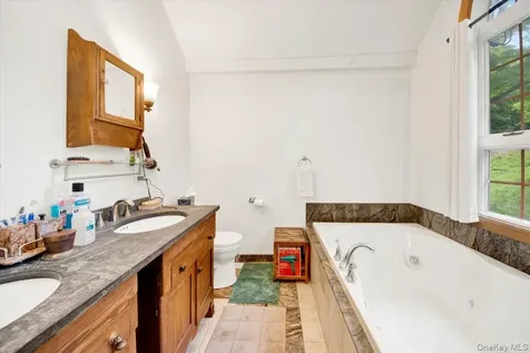 161 Goldens Bridge Road Katonah NY 10536