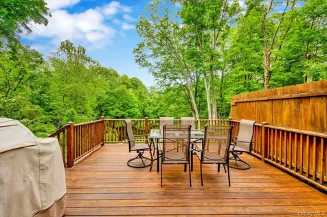 161 Goldens Bridge Road Katonah NY 10536
