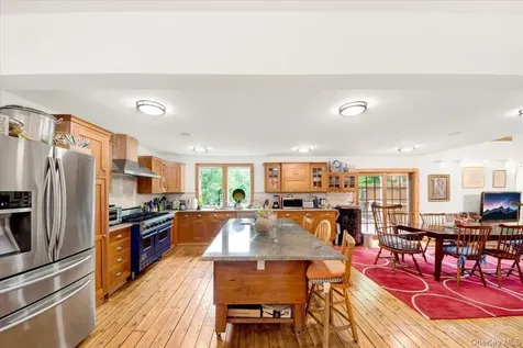161 Goldens Bridge Road Katonah NY 10536