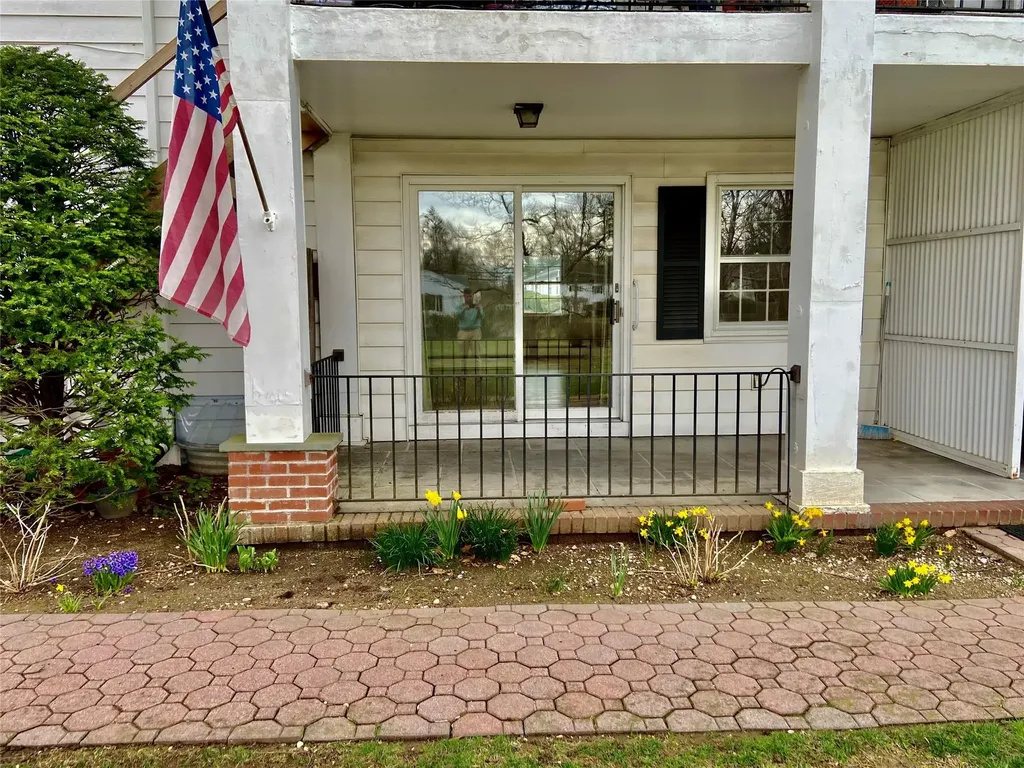 55075 Route 25 Southold NY 11971