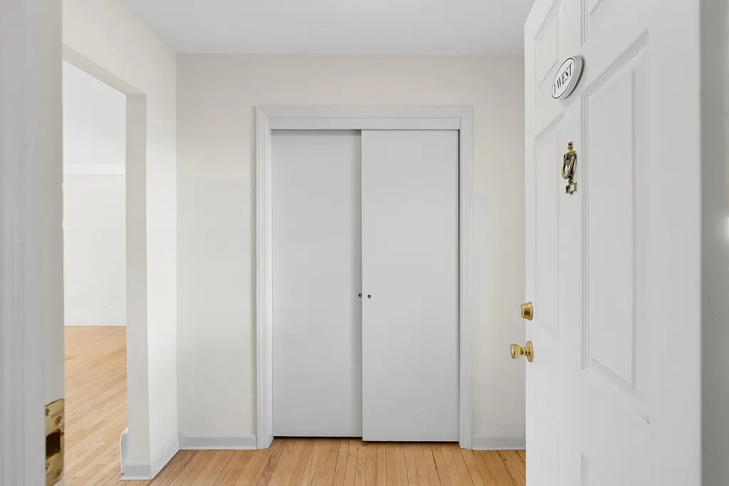 55075 Route 25 Southold NY 11971