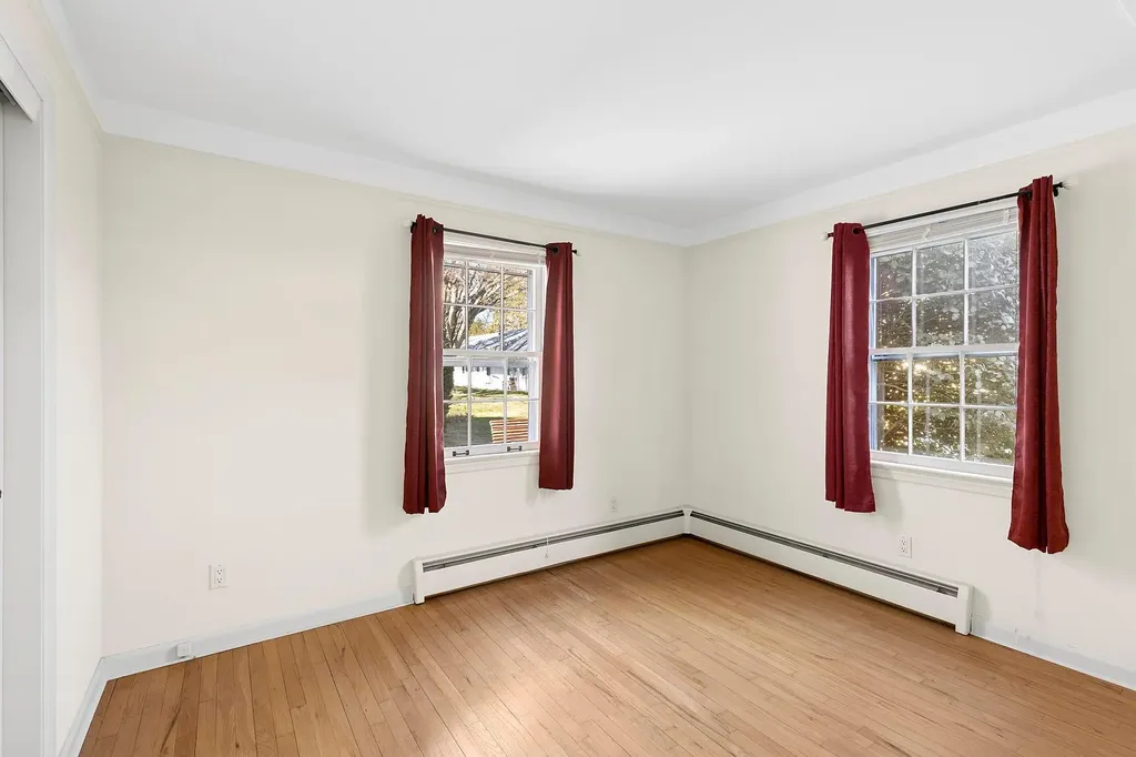 55075 Route 25 Southold NY 11971