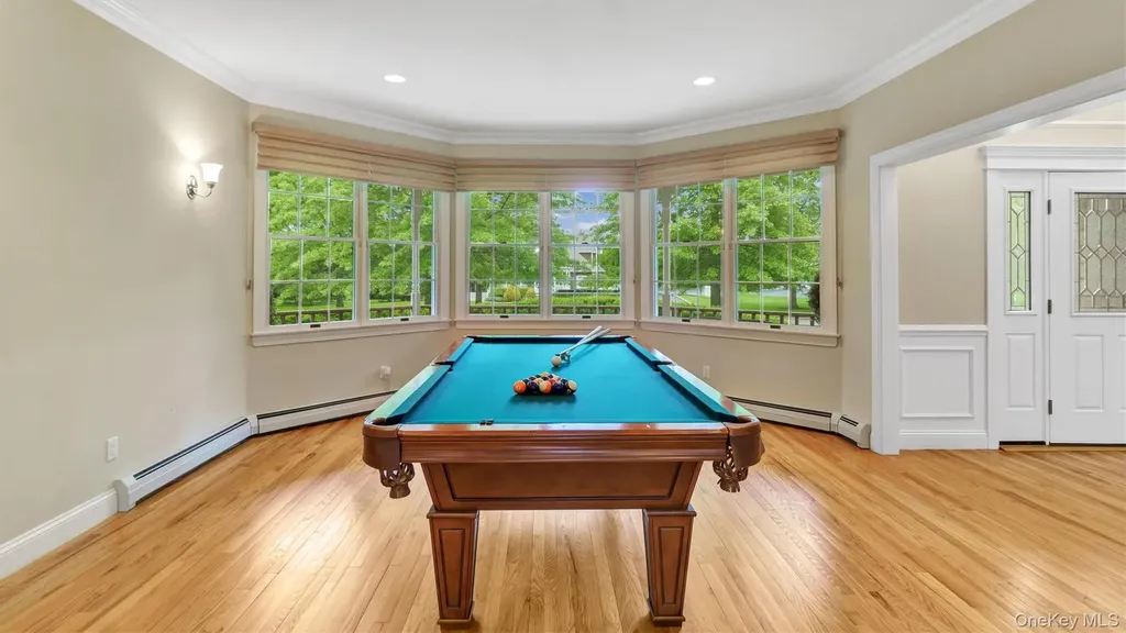 1260 Water Terrace Southold NY 11971