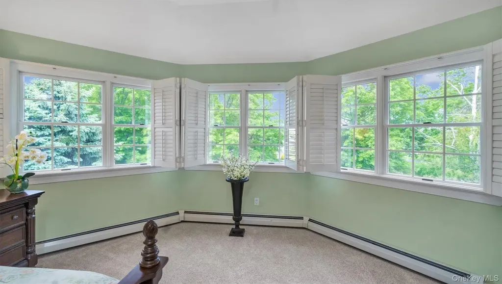 1260 Water Terrace Southold NY 11971