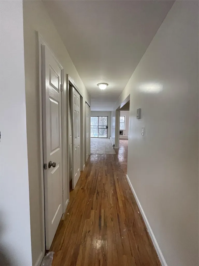 2110 Light Street Bronx NY 10466