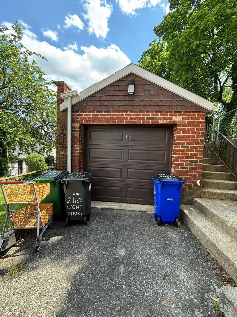 2110 Light Street Bronx NY 10466