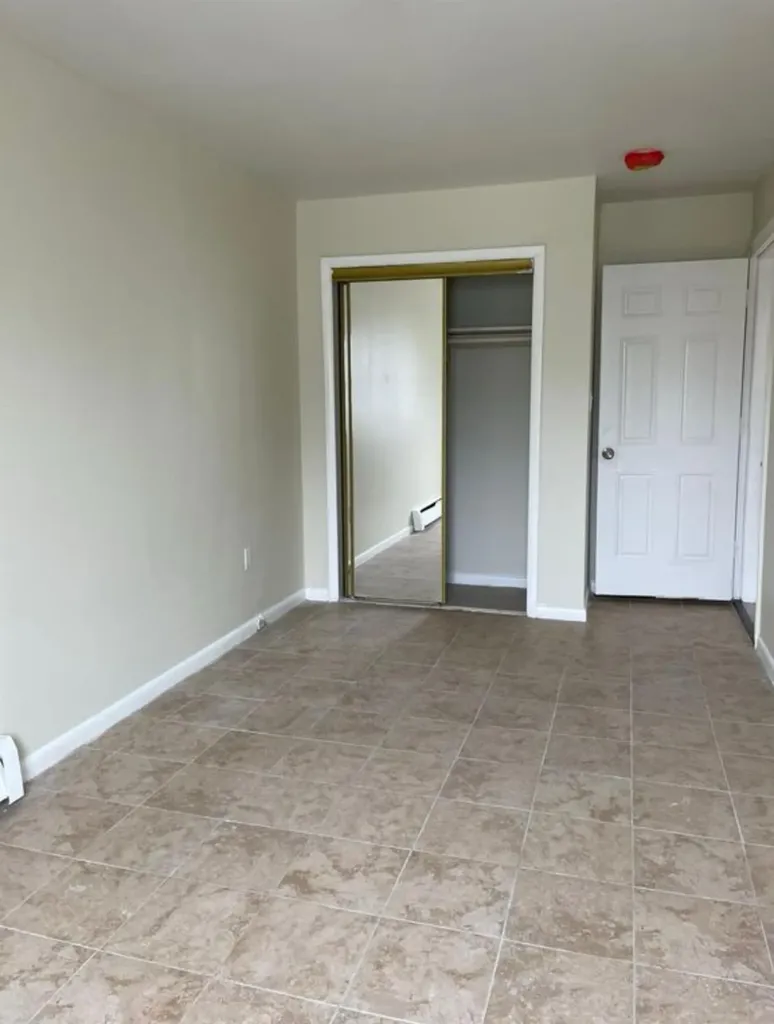 2110 Light Street Bronx NY 10466