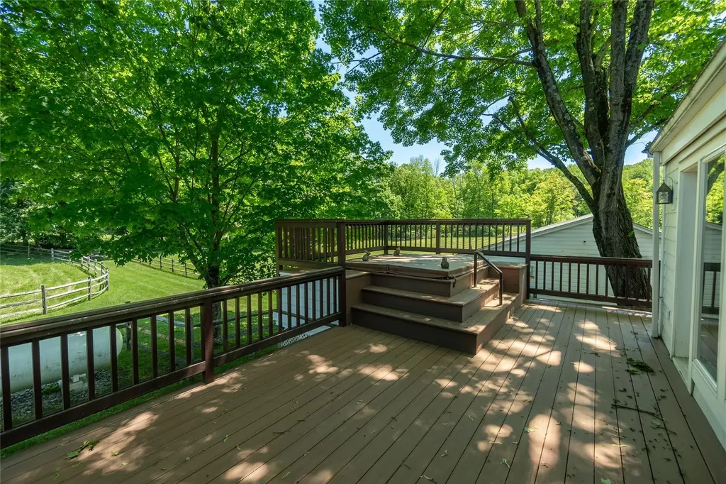 168 Todd Road Katonah NY 10536
