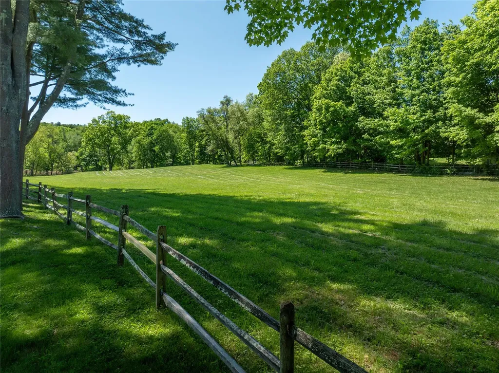 168 Todd Road Katonah NY 10536