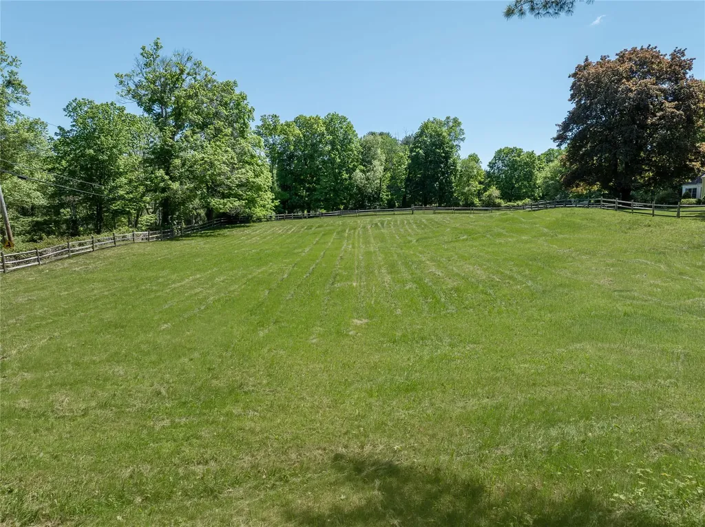 168 Todd Road Katonah NY 10536
