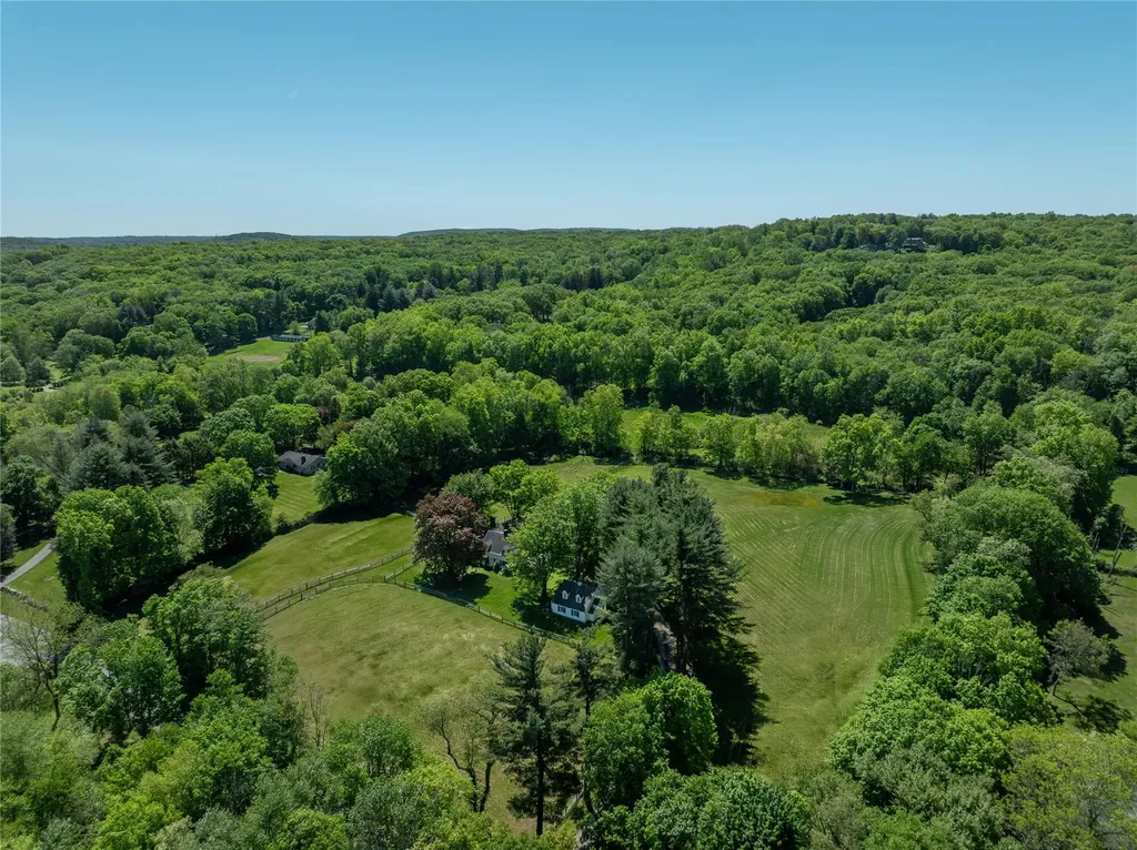 168 Todd Road Katonah NY 10536