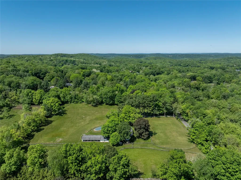 168 Todd Road Katonah NY 10536