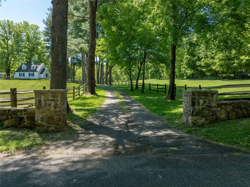 168 Todd Road Katonah NY 10536