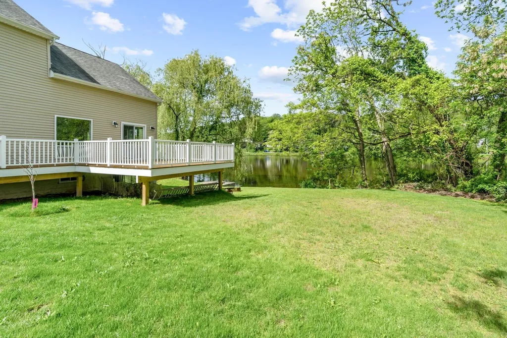9 Putnam Drive Carmel NY 10512