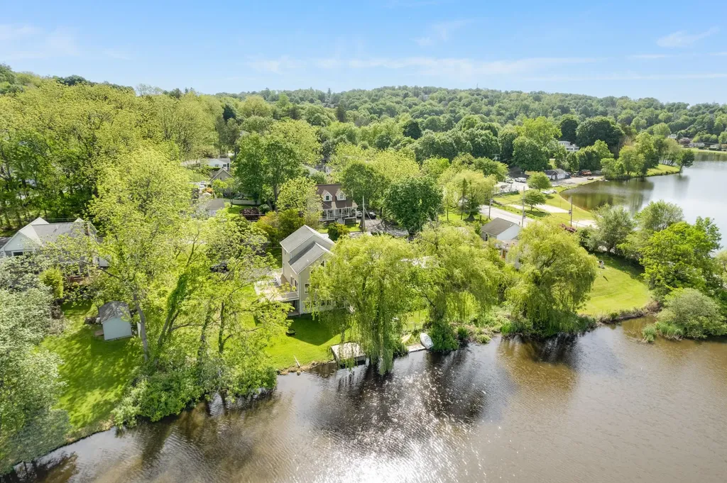 9 Putnam Drive Carmel NY 10512