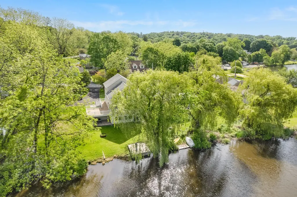 9 Putnam Drive Carmel NY 10512