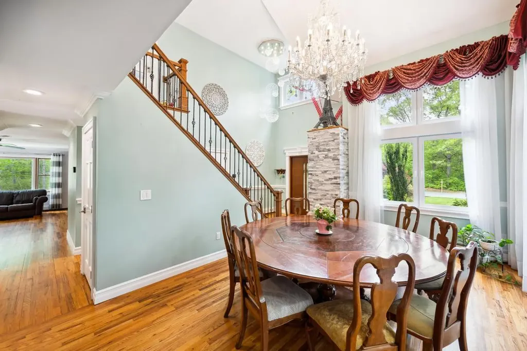 150 Hammond Lane Centereach NY 11720