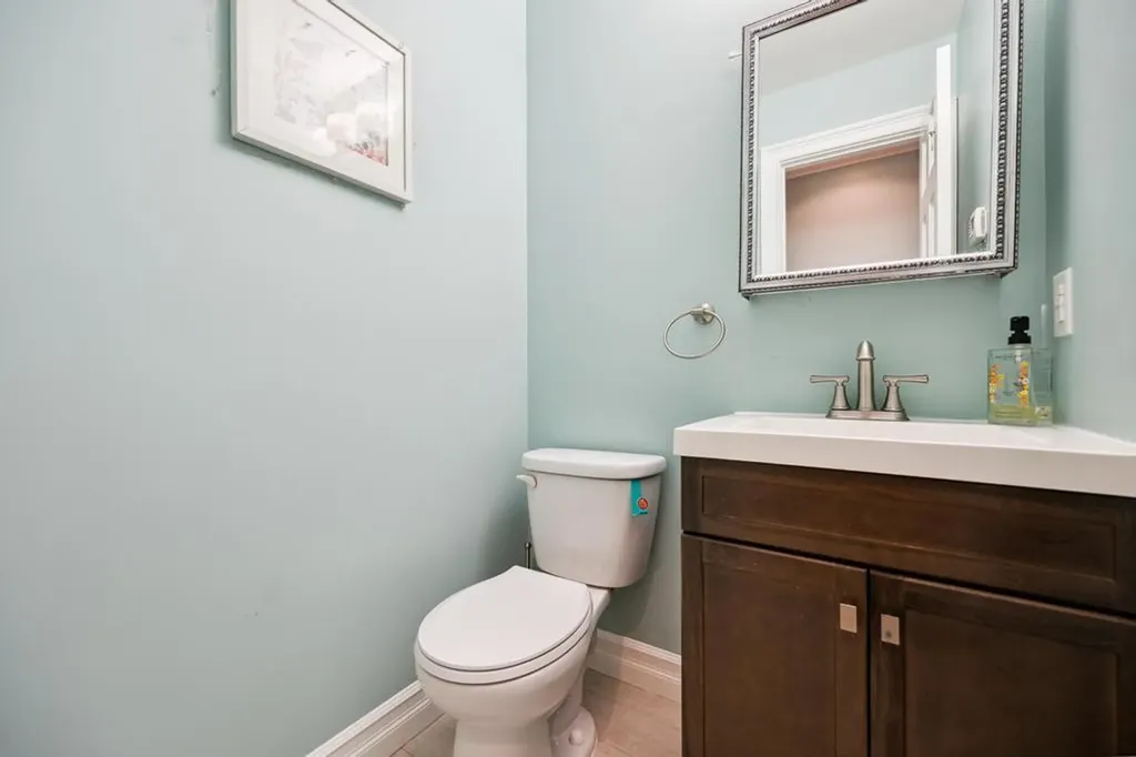 150 Hammond Lane Centereach NY 11720