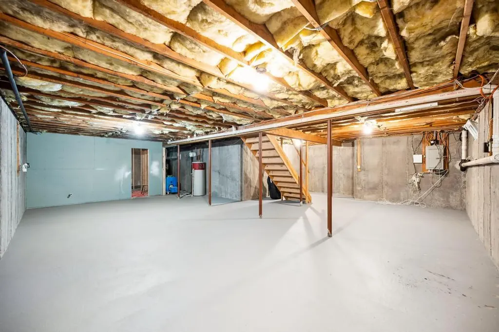 150 Hammond Lane Centereach NY 11720