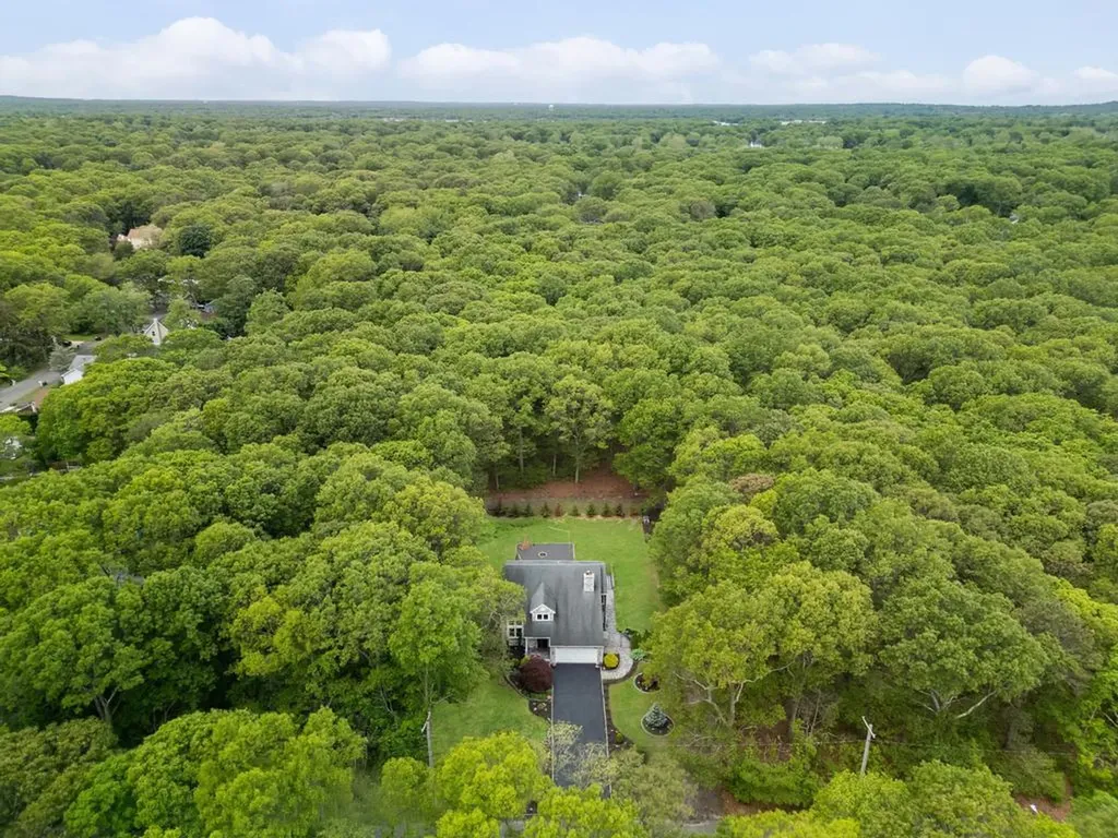 150 Hammond Lane Centereach NY 11720