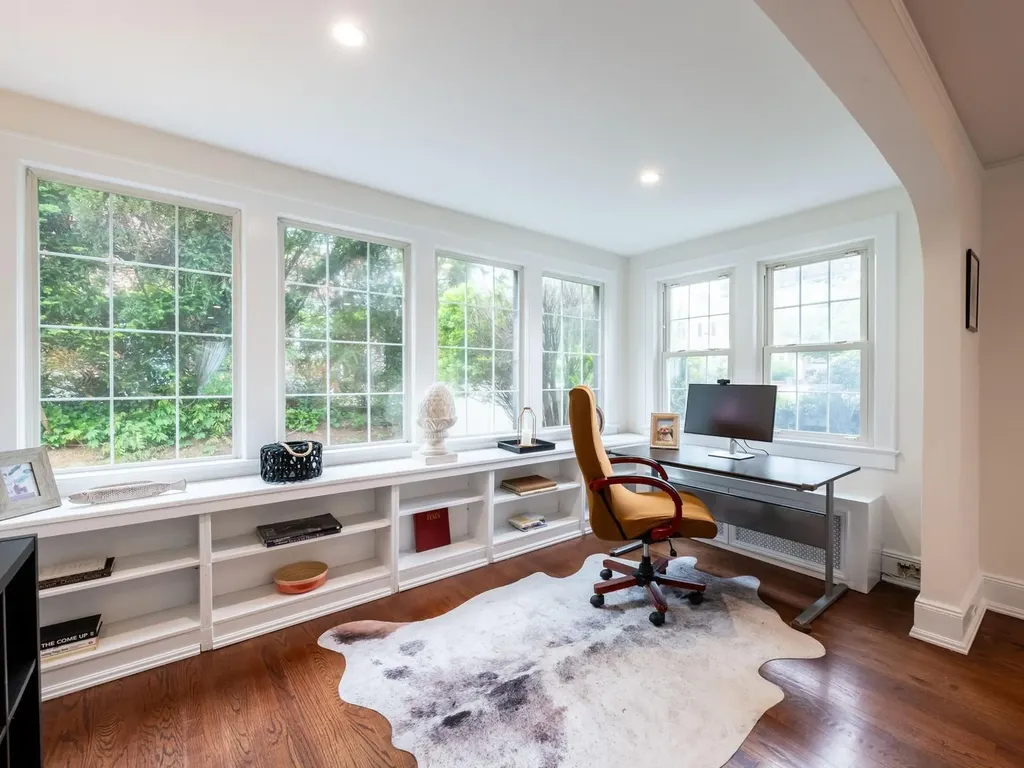 62 Webster Avenue Manhasset NY 11030