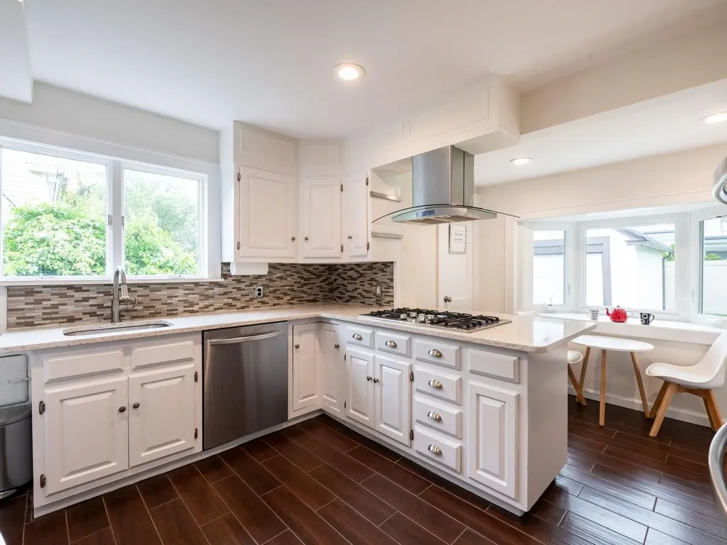 62 Webster Avenue Manhasset NY 11030