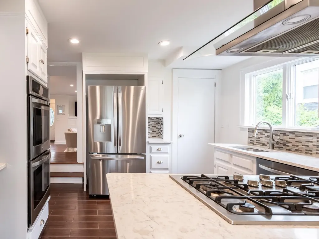 62 Webster Avenue Manhasset NY 11030