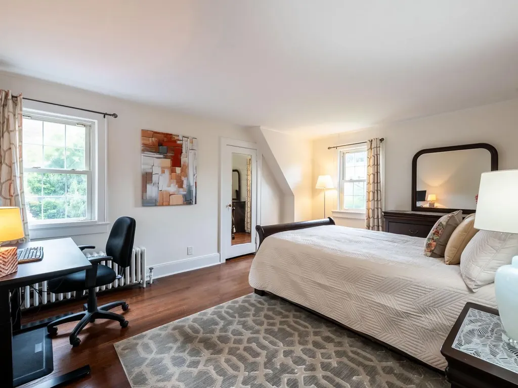62 Webster Avenue Manhasset NY 11030