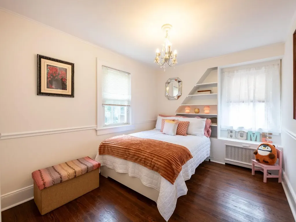 62 Webster Avenue Manhasset NY 11030