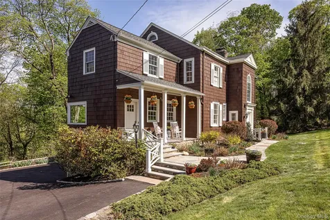 273 Elm Road Briarcliff Manor NY 10510
