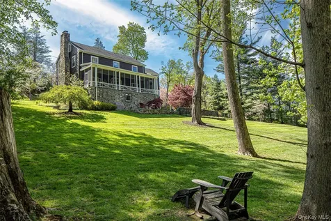 273 Elm Road Briarcliff Manor NY 10510