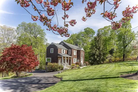 273 Elm Road Briarcliff Manor NY 10510