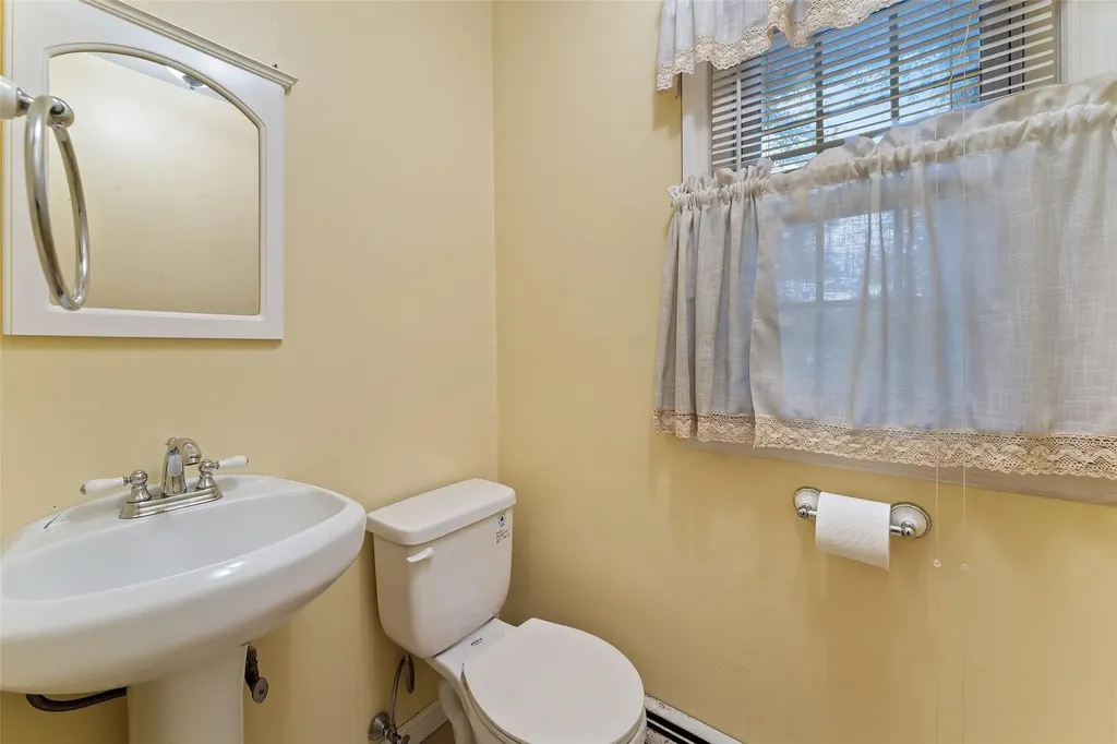 9 Stonehedge Drive West Nyack NY 10994